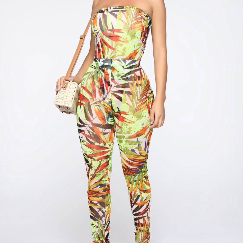 Fashion Nova Tropical Bodysuit set